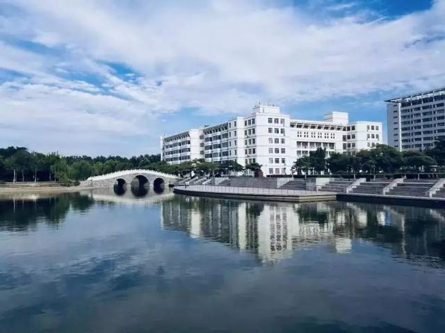 聊城大学教育科学学院网站(聊城大学物理科学与信息工程学院)